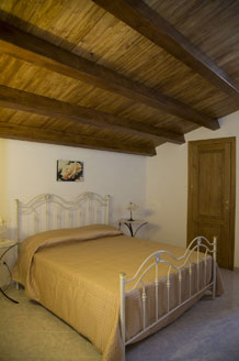 Come insonorizzare una stanza con tetto in legno Isolare un tetto